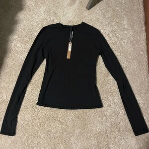 NWT SKIMS Black Fits Everybody Long Sleeve Top